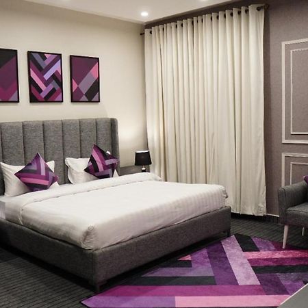 La Maison Islamabad Hotel Екстериор снимка