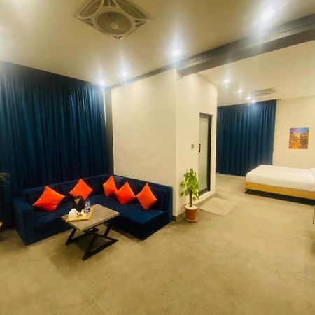 La Maison Islamabad Hotel Екстериор снимка