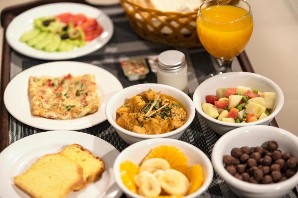 La Maison Islamabad Hotel Екстериор снимка